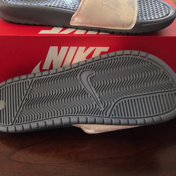 NIKE SANDALS - Picture 3 of 6